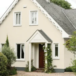 Sandtex® Textured Masonry Paint Ivory Stone - 5L -Rust-Oleum Store 12810846 1994871503874322