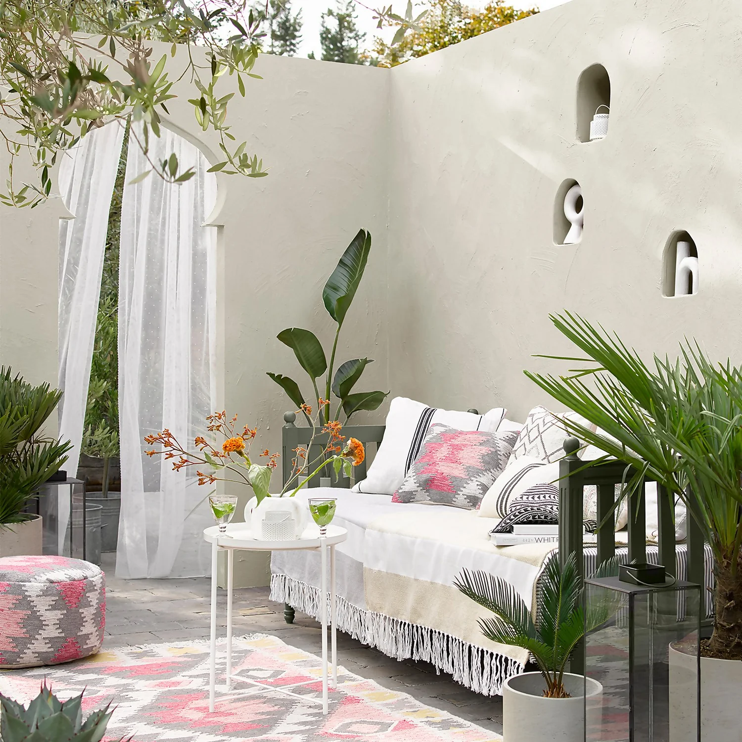 Sandtex® Ultra Smooth Masonry Paint Chalk Hill - 10L Sandtex® Ultra Smooth Masonry Paint Chalk Hill - 10L -Rust-Oleum Store 12841188 1084872086089938