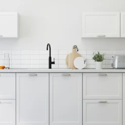 Maison Deco Refresh Kitchen Cupboards, Worktops & Splashbacks Paint Cool White - 2L -Rust-Oleum Store 12878349 1584866386760045