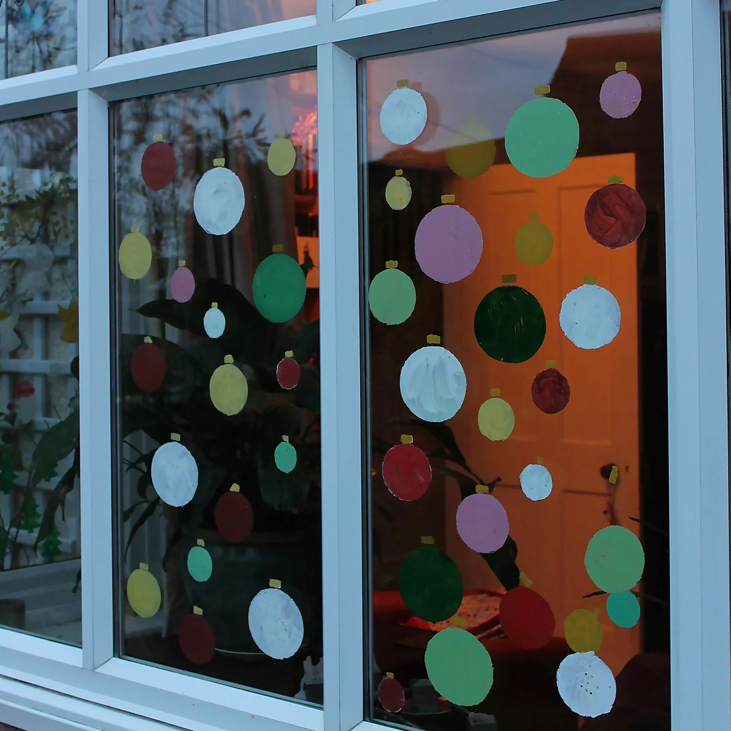 Thorndown Purple Phoenix Peelable Glass Paint 750ml Thorndown Purple Phoenix Peelable Glass Paint 750ml -Rust-Oleum Store 13301877 2044920789128403