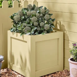 Laura Ashley Eggshell Garden Paint Sunshine - 2.5L -Rust-Oleum Store 13694434 1194948045939935